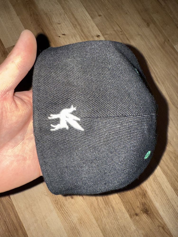 Czapki fullcap Monster Cropp
