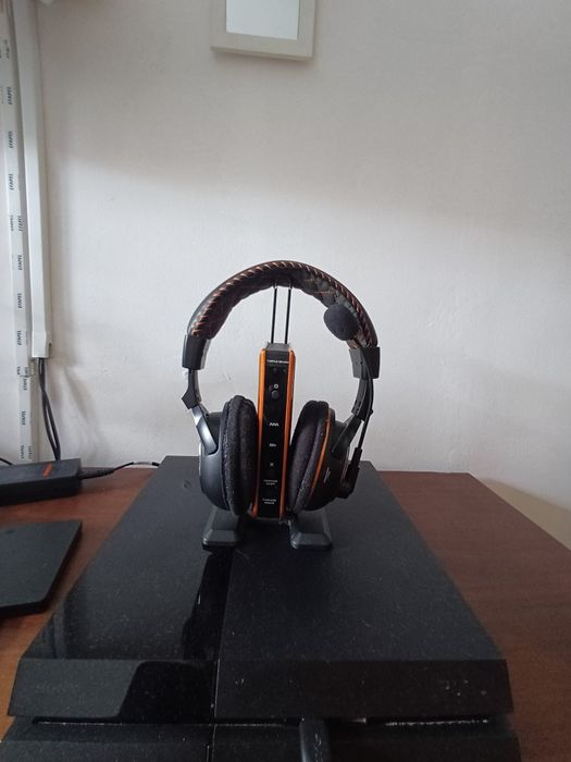 Fones Turtle Beach Earforce Tango: Call of Duty II