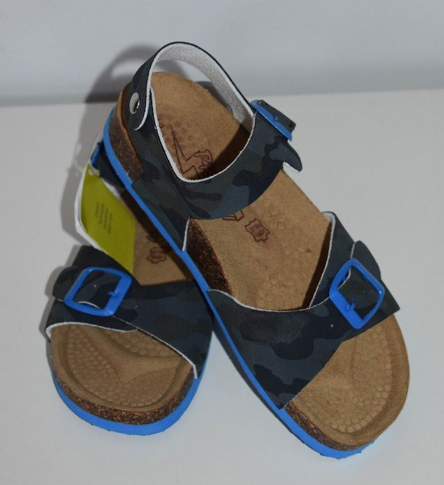 Nowe sandały chłopięce Primigi, rozmiar 34
