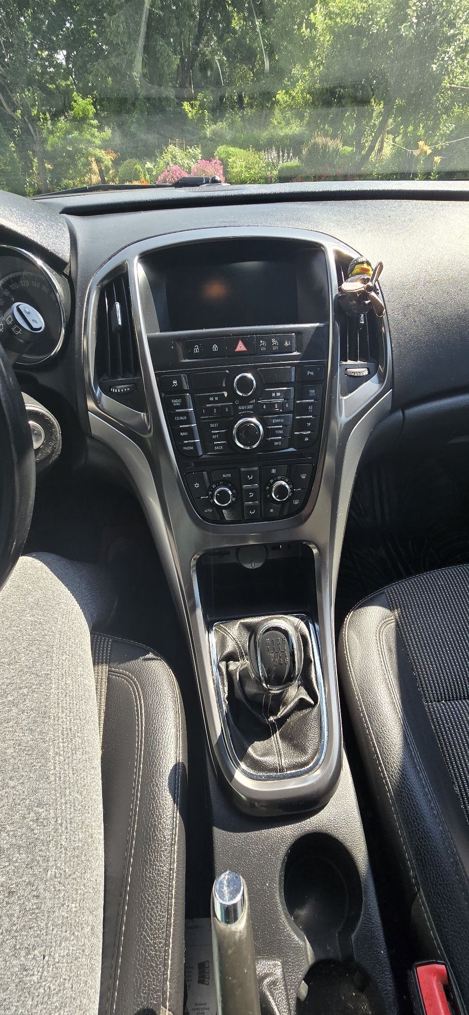 Opel astra sports tourer