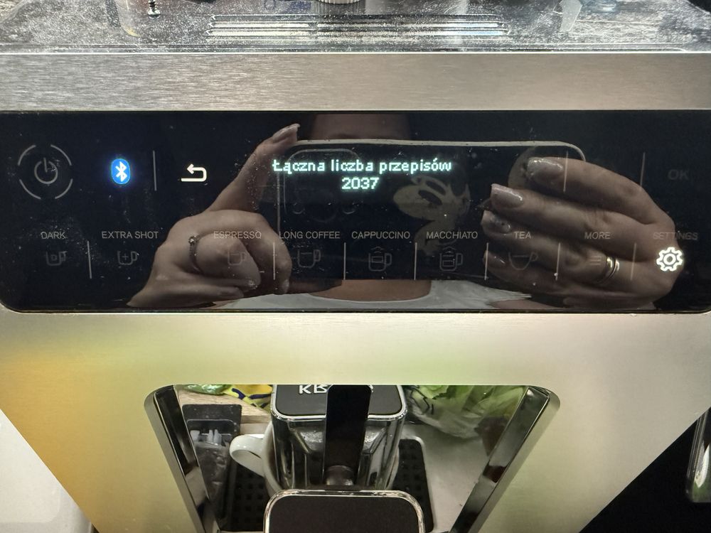 Krups EA89 ekspres do kawy z Bluetooth + pojemnik na mleko