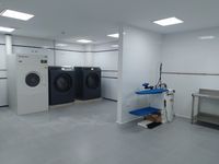 Equipamentos para lavandaria self service e industrial têxtil lares