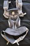 Ergobaby Omni 360 cool air cinzento