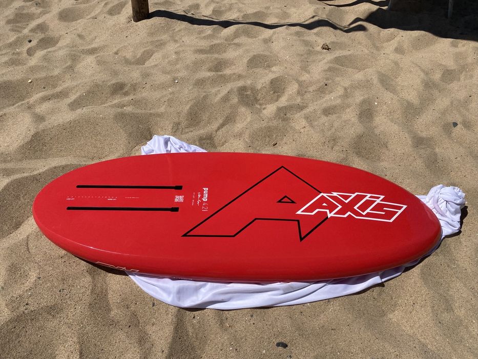 Axis Surf Foil Nova