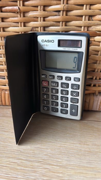 Kalkulator Casio HS-8V – kieszonkowy, dual power