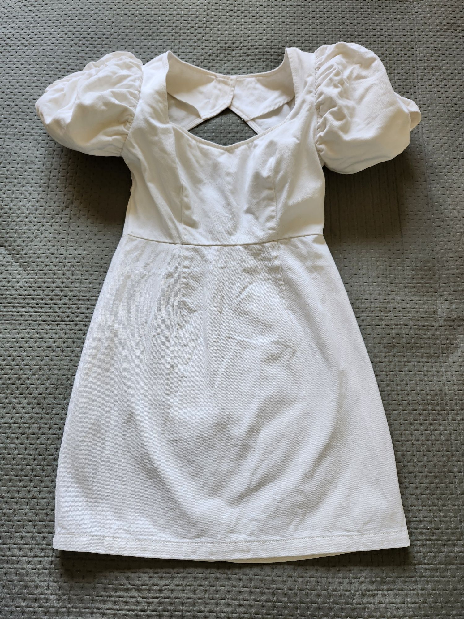 Sukienka biała jeansowa mini z bufkami Asos Design M