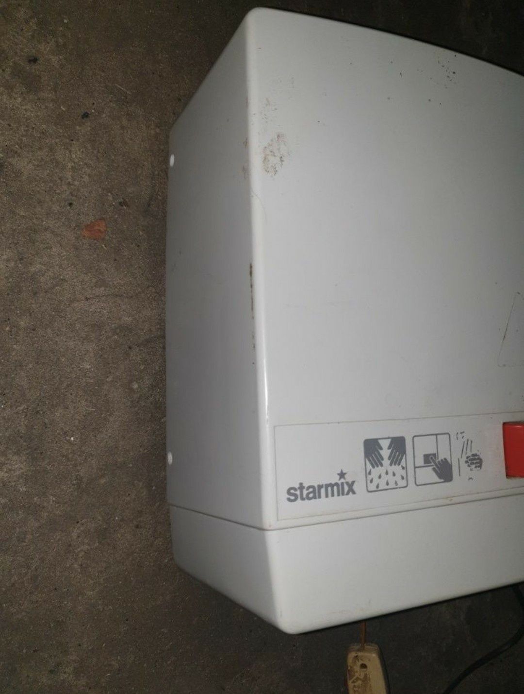 Elektryczna Suszarka do rąk starmix
