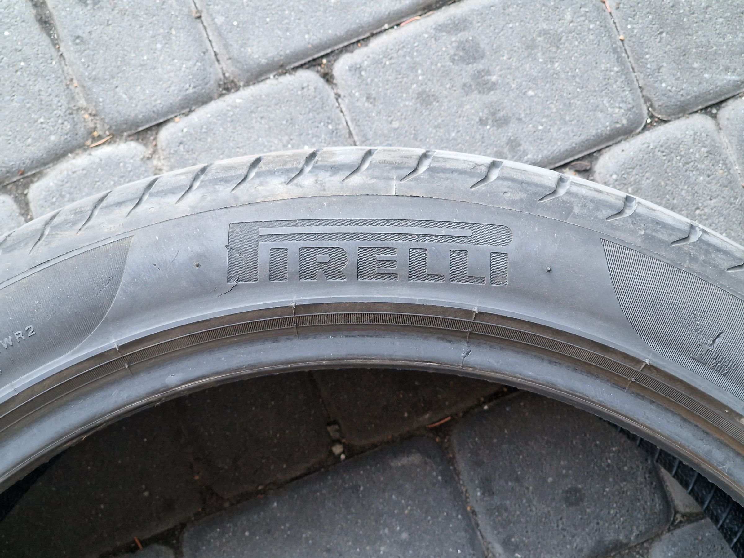 Opony Pirelli PZero - 295/35/21