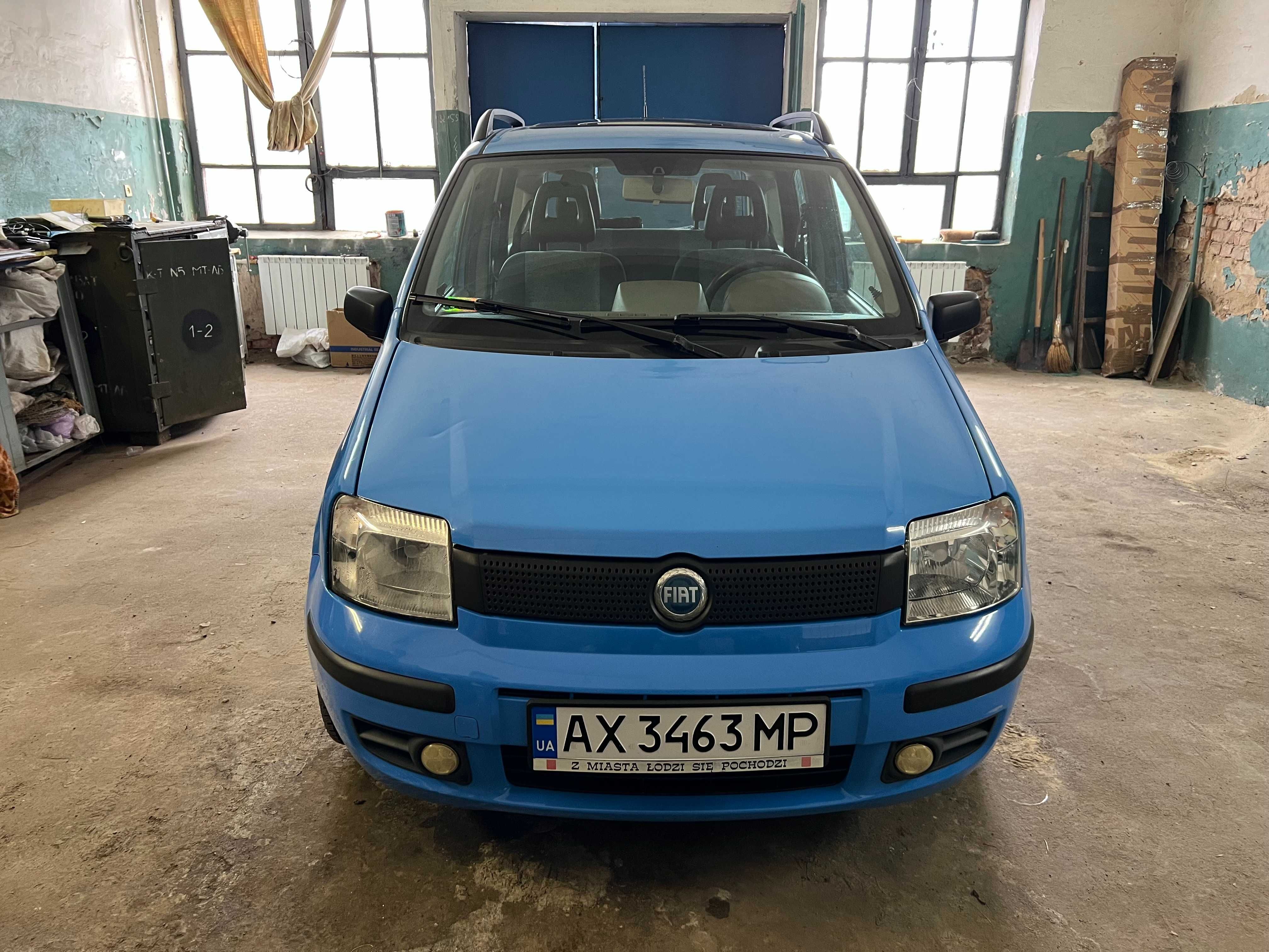 Автомобіль Fiat Panda