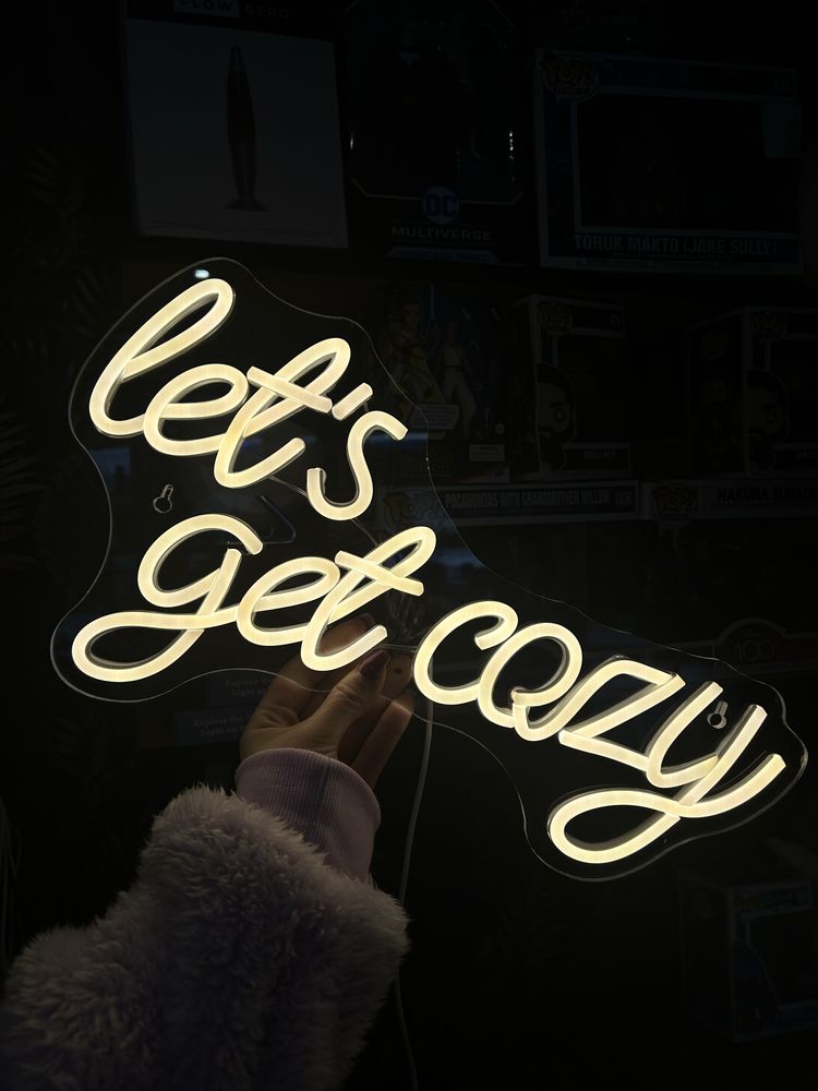 Neon napis świecący