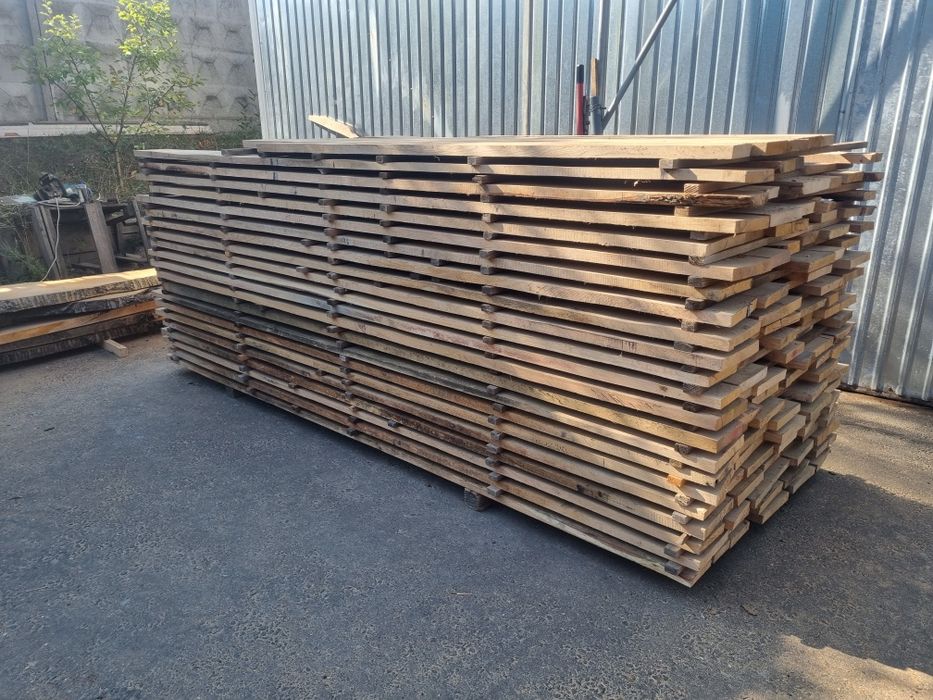 Дошка дуб для будівництва