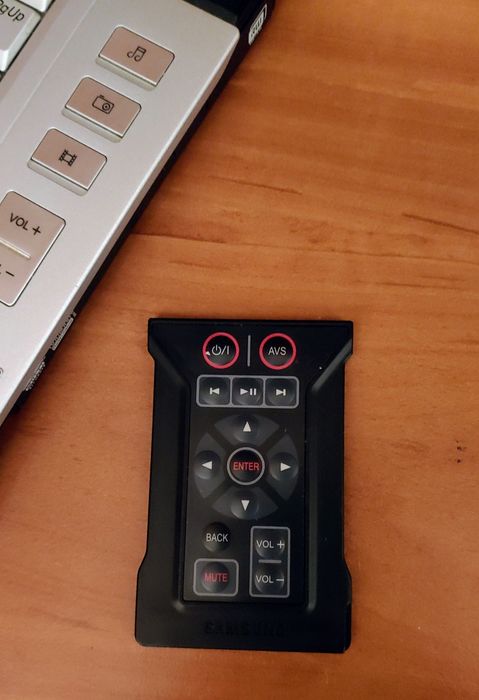 Samsung M55. Ноутбук, экран 17 дюймов (NP-M55T000)