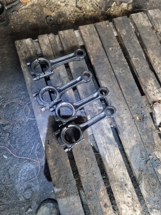 Шатуни мтз  д 240