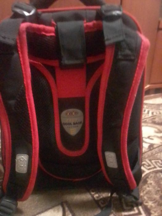 Шкільний рюкзак хлопчик