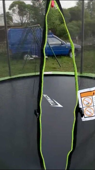 батут детский диаметр 305см состояние нового недорого , дитячий