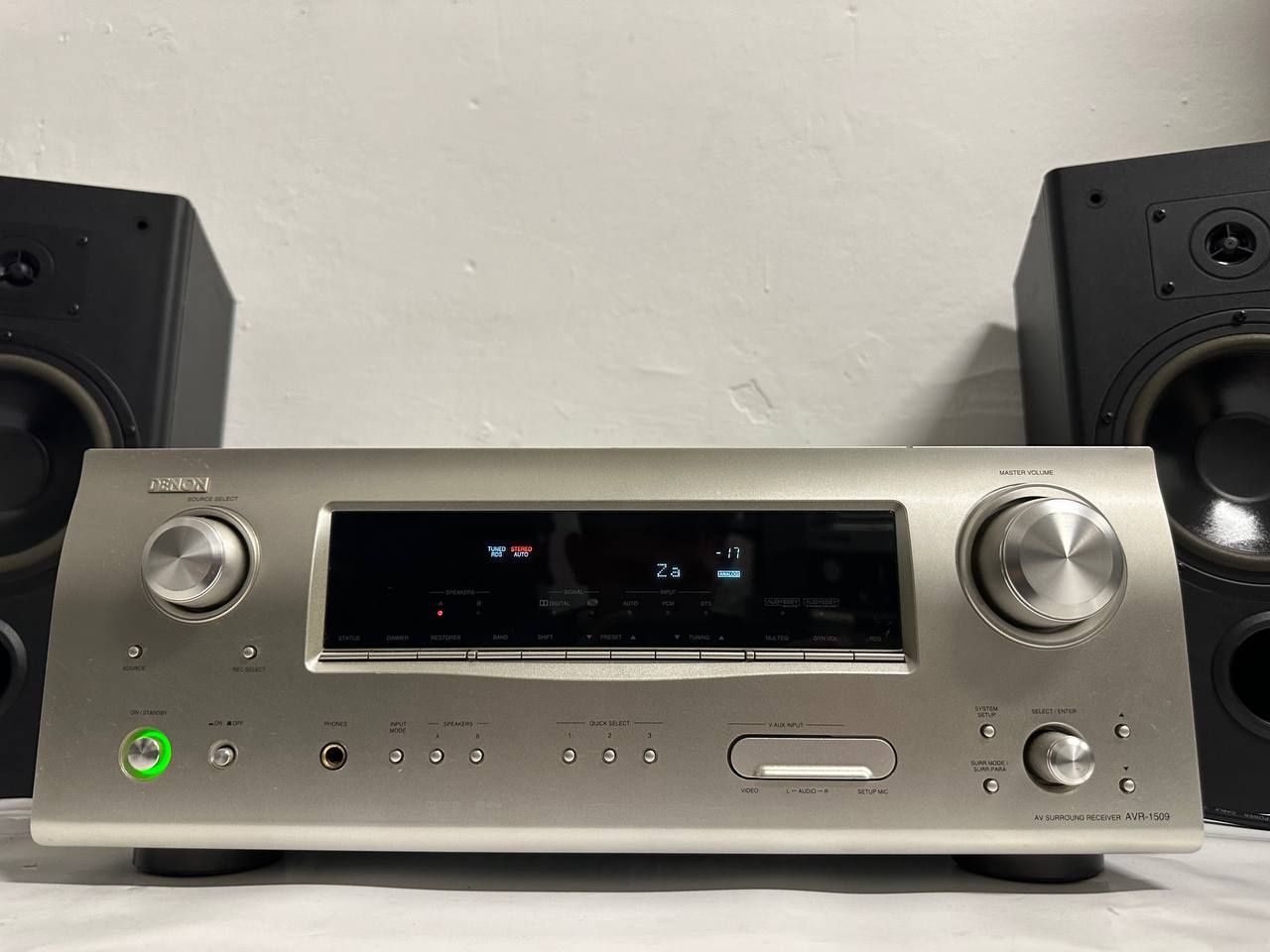5.1 АV Amplituner Denon AVR-1509, HDMI,5* 110 Watt