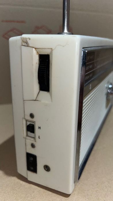 Hitachi WH-859D retro