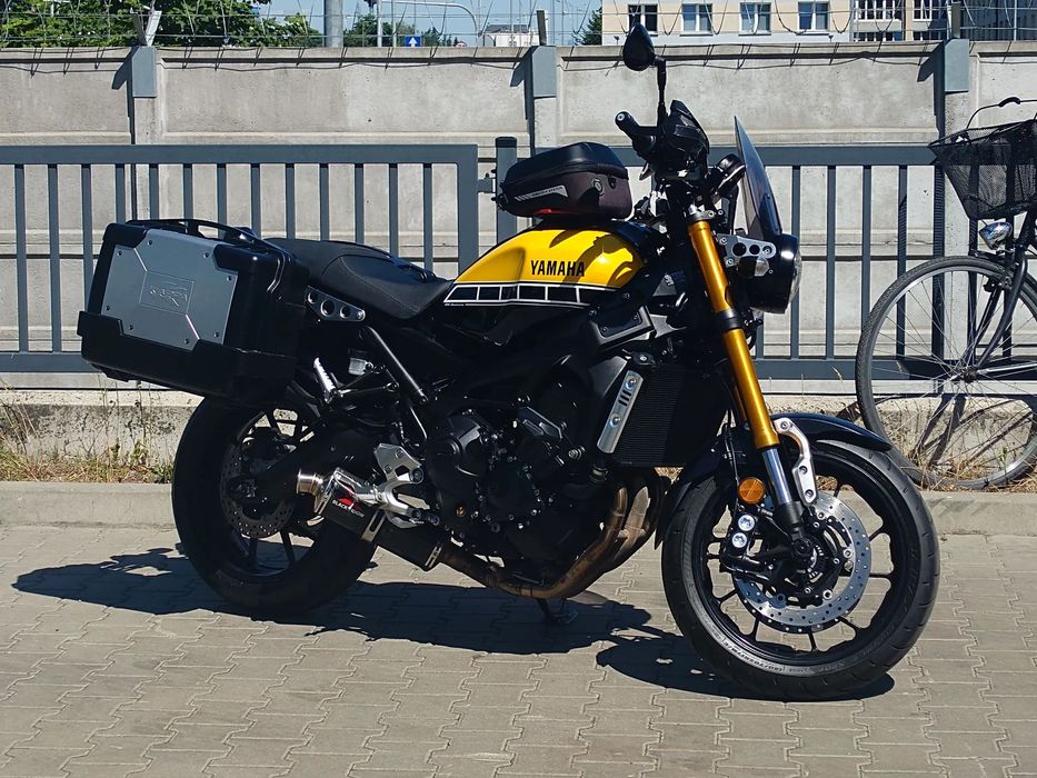 Yamaha XSR XSR900 – Autoryzowany Salon, Sprawdzony, Gotowy do Jazdy!