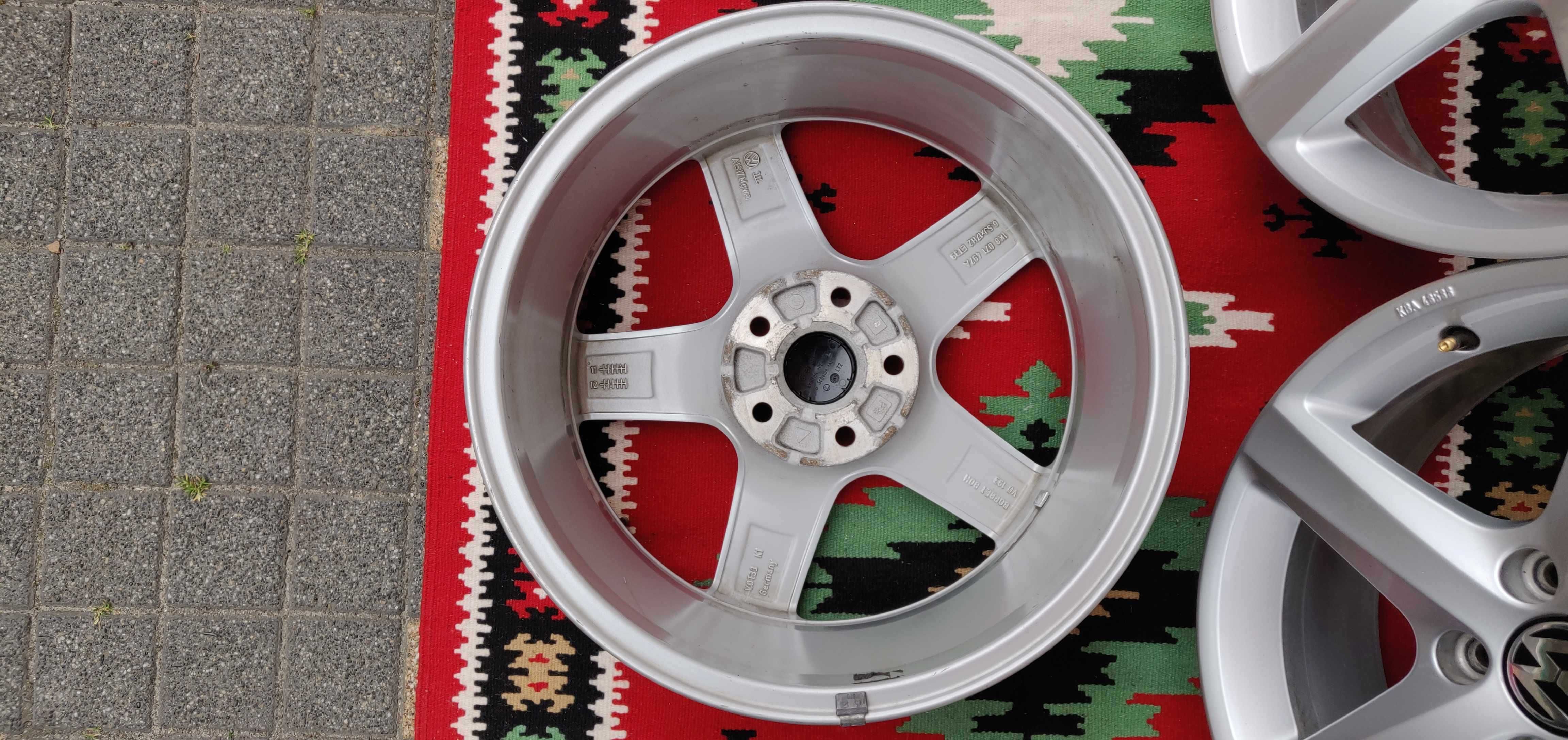 Felgi aluminiowe Alu 17" 5x112 VW Audi Skoda oryginał