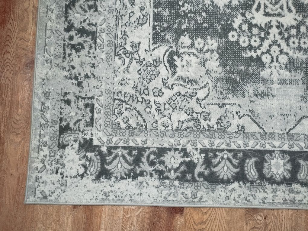 Stylowy dywan 160x230