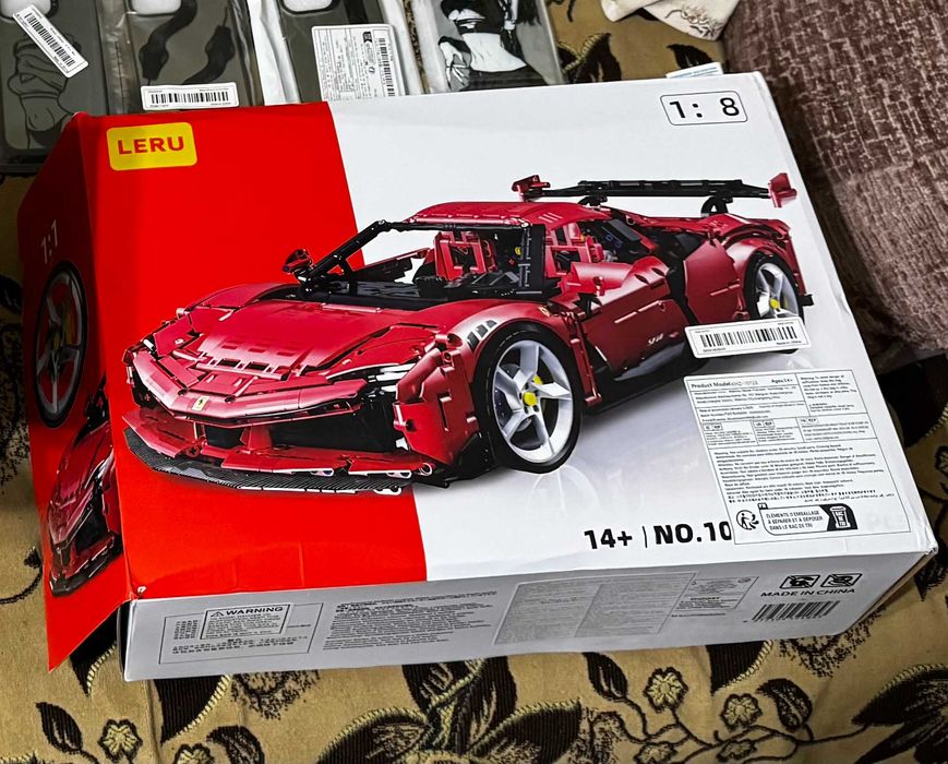 Конструктор LERU "Ferrari SF90 Stradale" 1:8 4260 pcs. У КОРОБЦІ