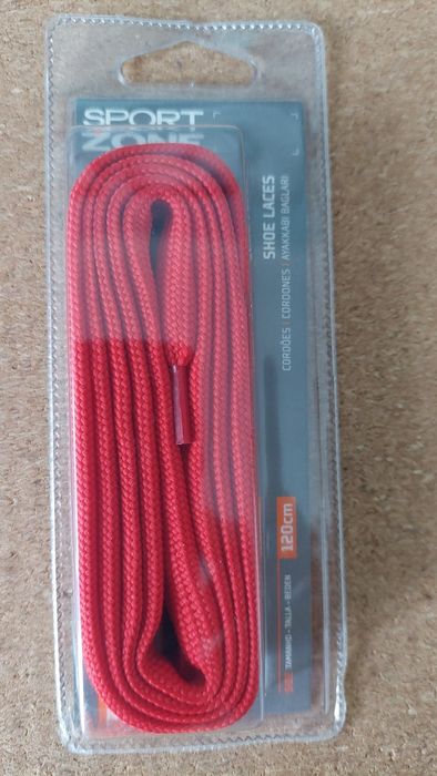 Sport Zone Atacadores vermelhos