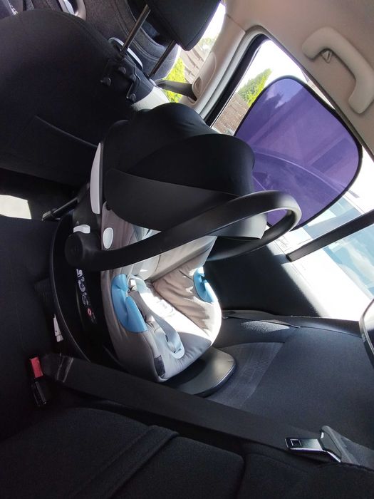 Fotelik Cybex Aton M 0-13 kg z bazą - Nosidełko