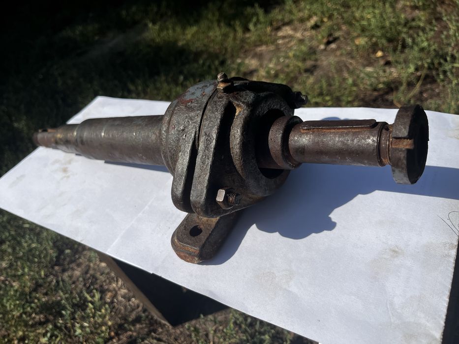 Вал, корпус розємний, підшипник