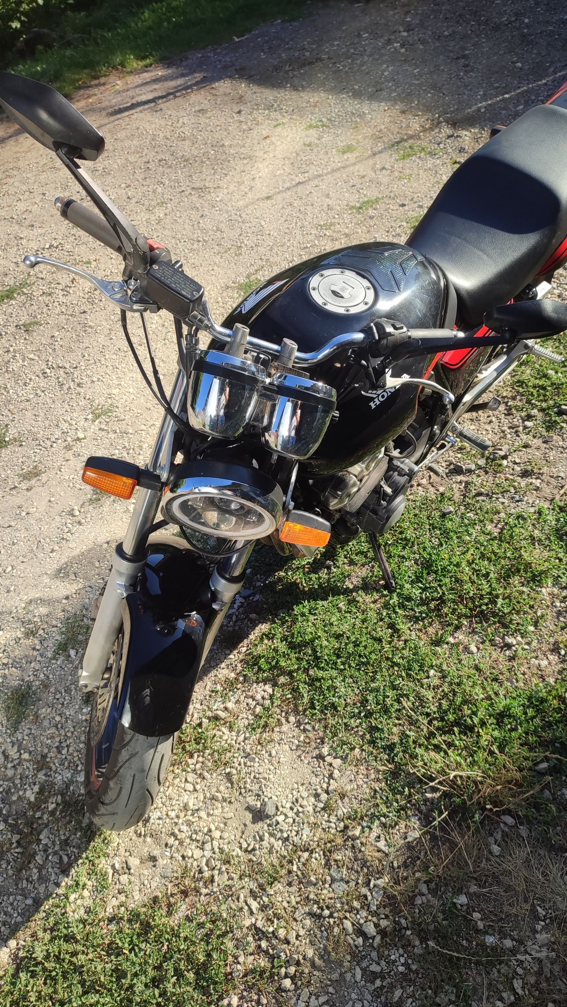 Honda sb400sf з доками