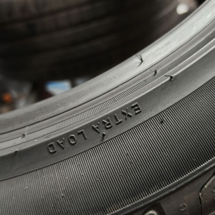 235/40/19 XL Sprzedam parę opon letnich Pirelli z 2024 roku
