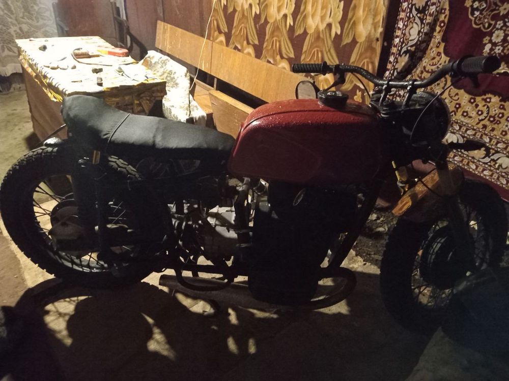 Мотоцикл Дніпро Днепр МТ 10