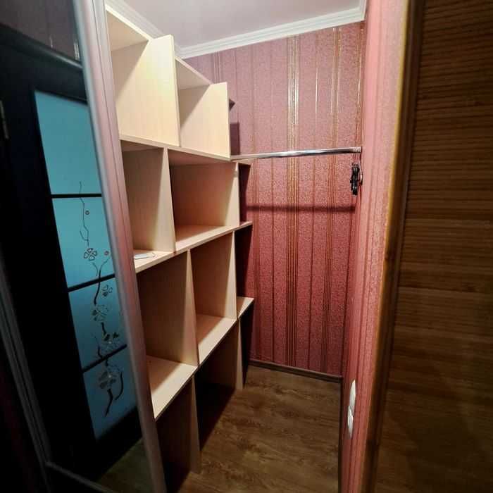 2к.кв.Мінімальне оформлення.