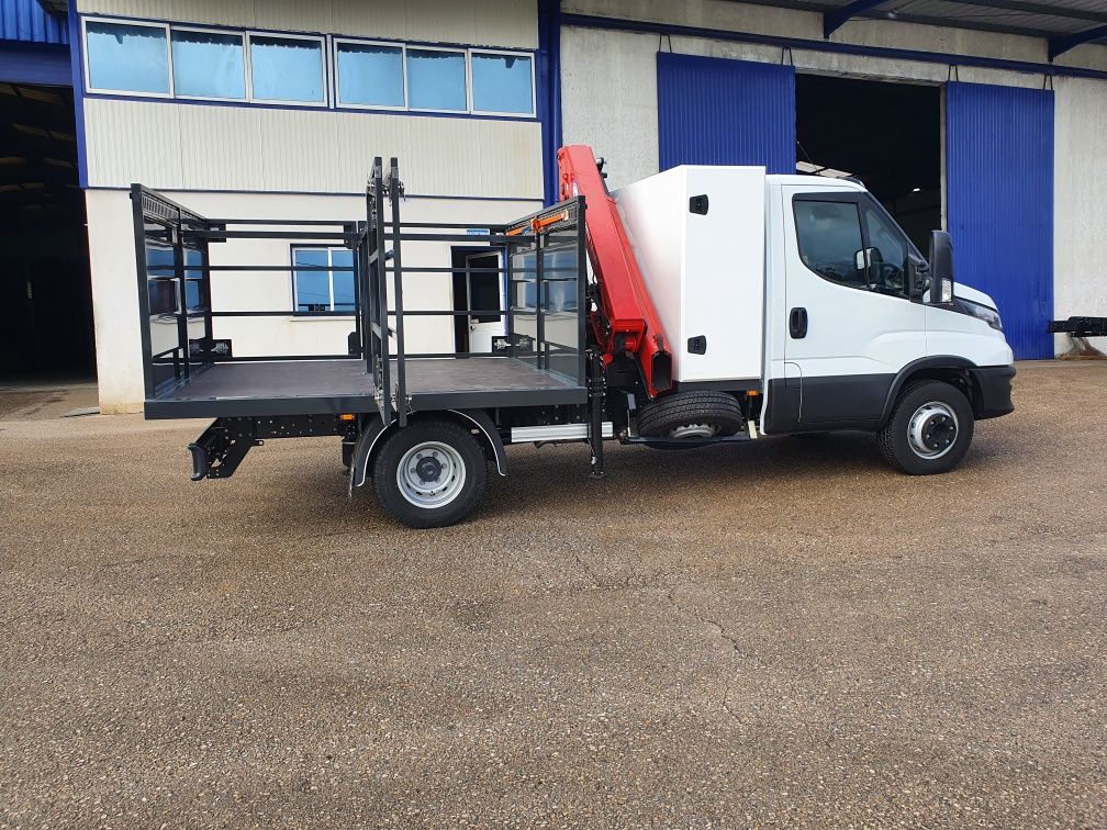 Iveco 70C18 cabine simples