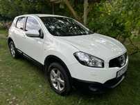 Продам автомобиль Nissan qashqai