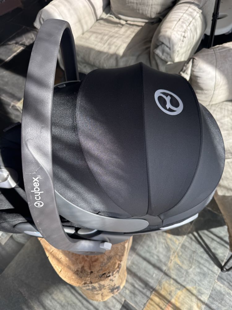 Автокрісло, люлька Cybex