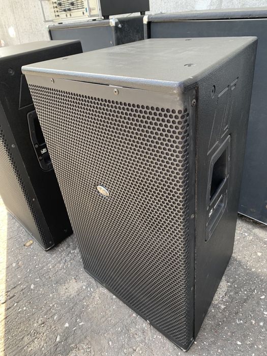 Kolumny DAS AUDIO RF 15.64