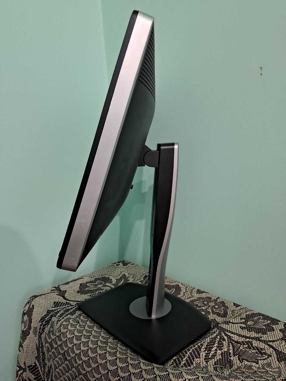 Монітор Lg та Dell