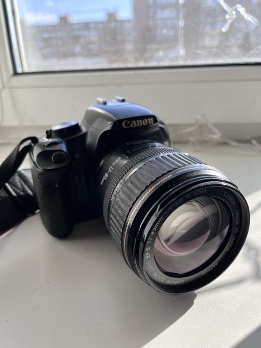 Продам Canon EOS 450D