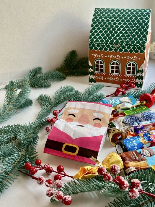 Солодкий подарунок «Будиночок» на День св. Миколая, Різдво, Новий рік