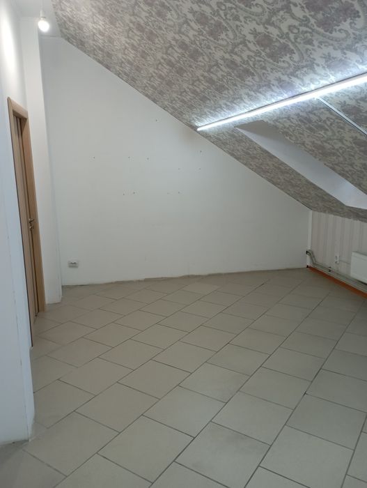 Кабінет центр міста почасова оплата!