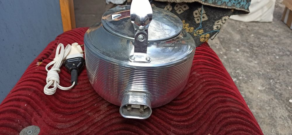 Чайник 1990 года новый