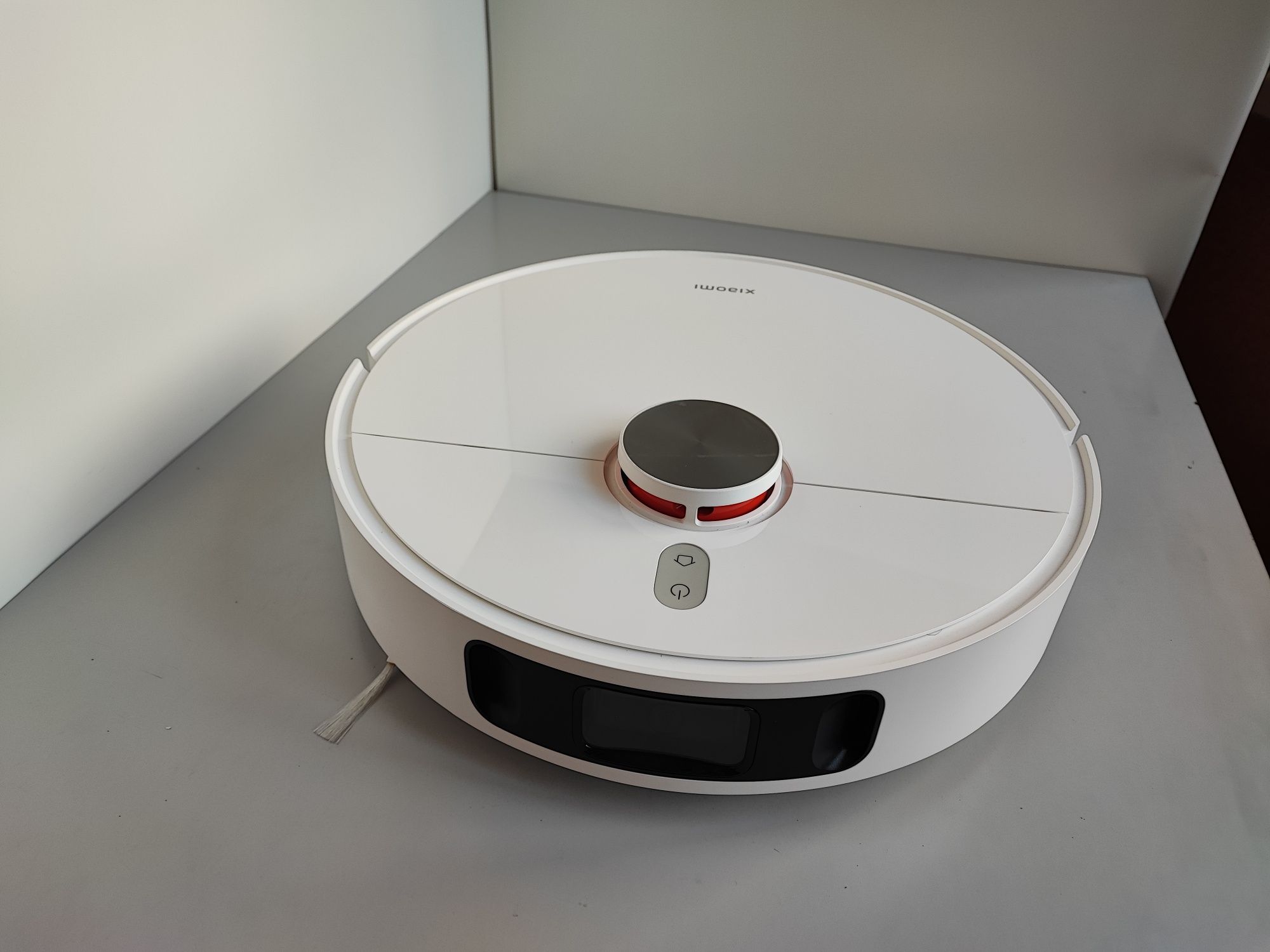 Робот пилосос Xiaomi robot vacuum X10+