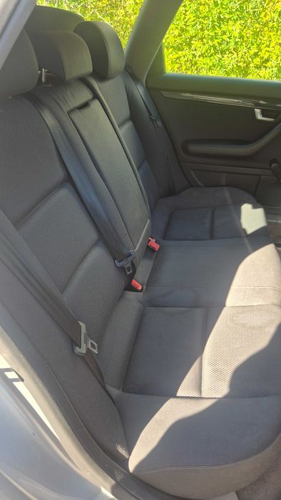 Samochód Audi A4 B6 2004r.  1.9 TDI