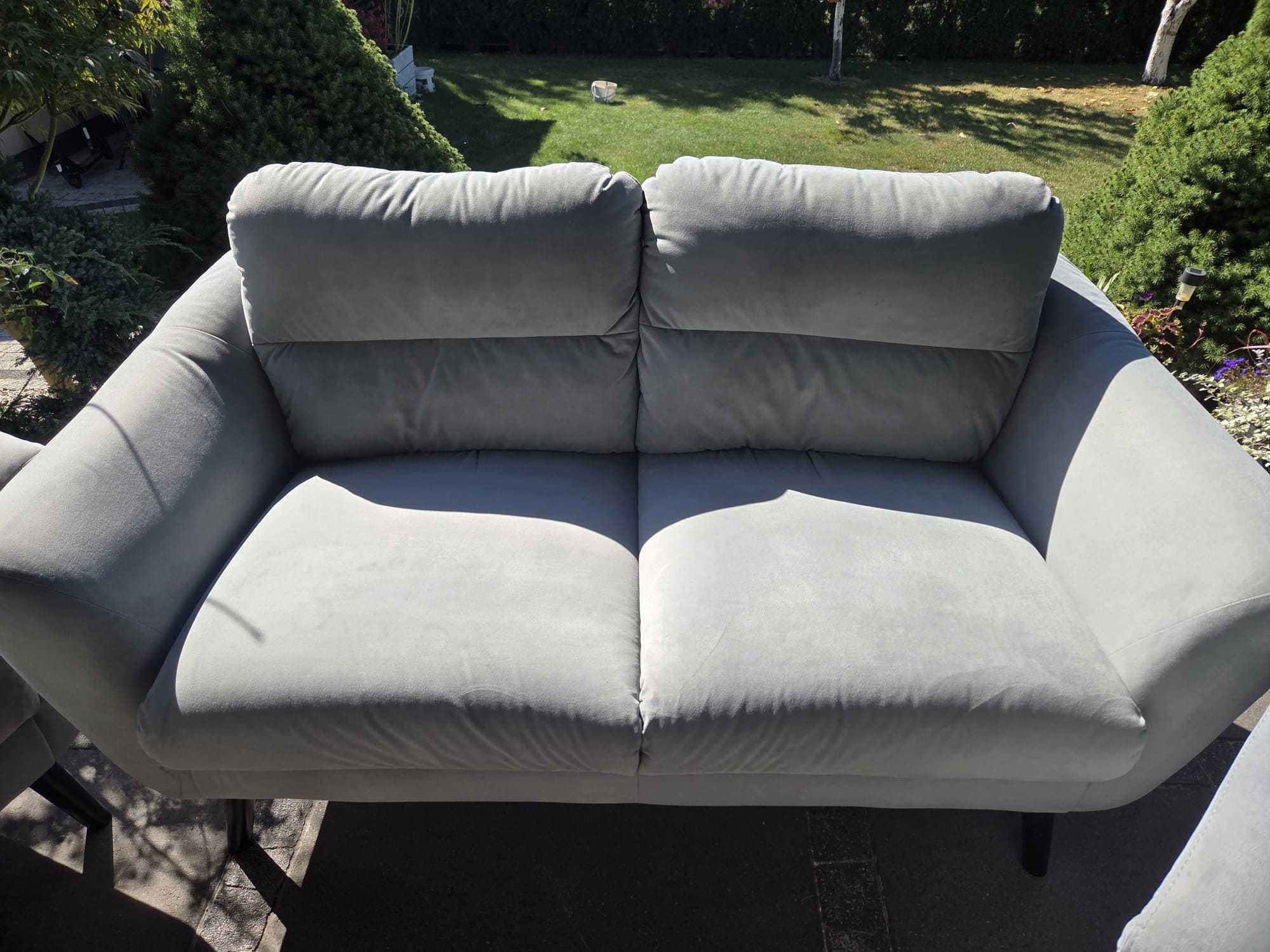 Sofa 2-osobowa + 2 fotele