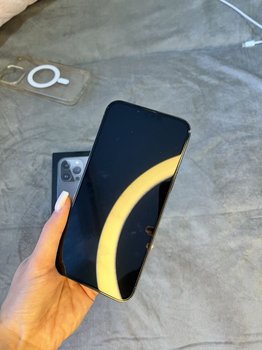 Продам iphone 13 pro max 128