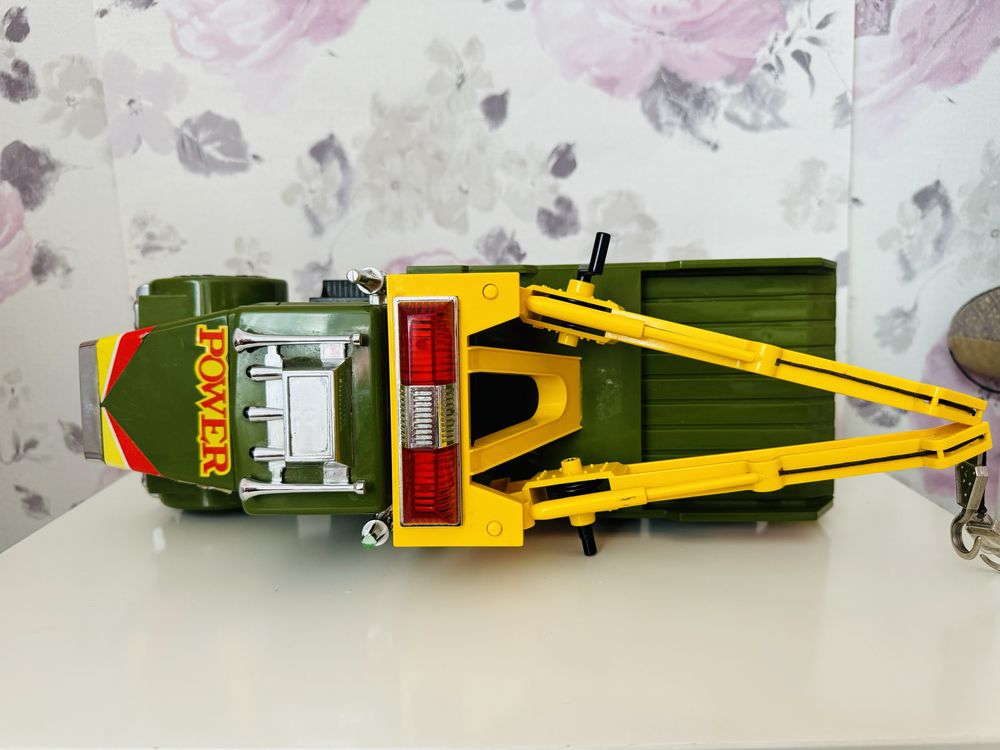Duże Auto Ciężarówka Holownik Pomoc Drogowa Wrecker