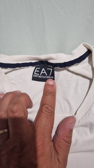 Conjunto de 2 t-shirt Armani.