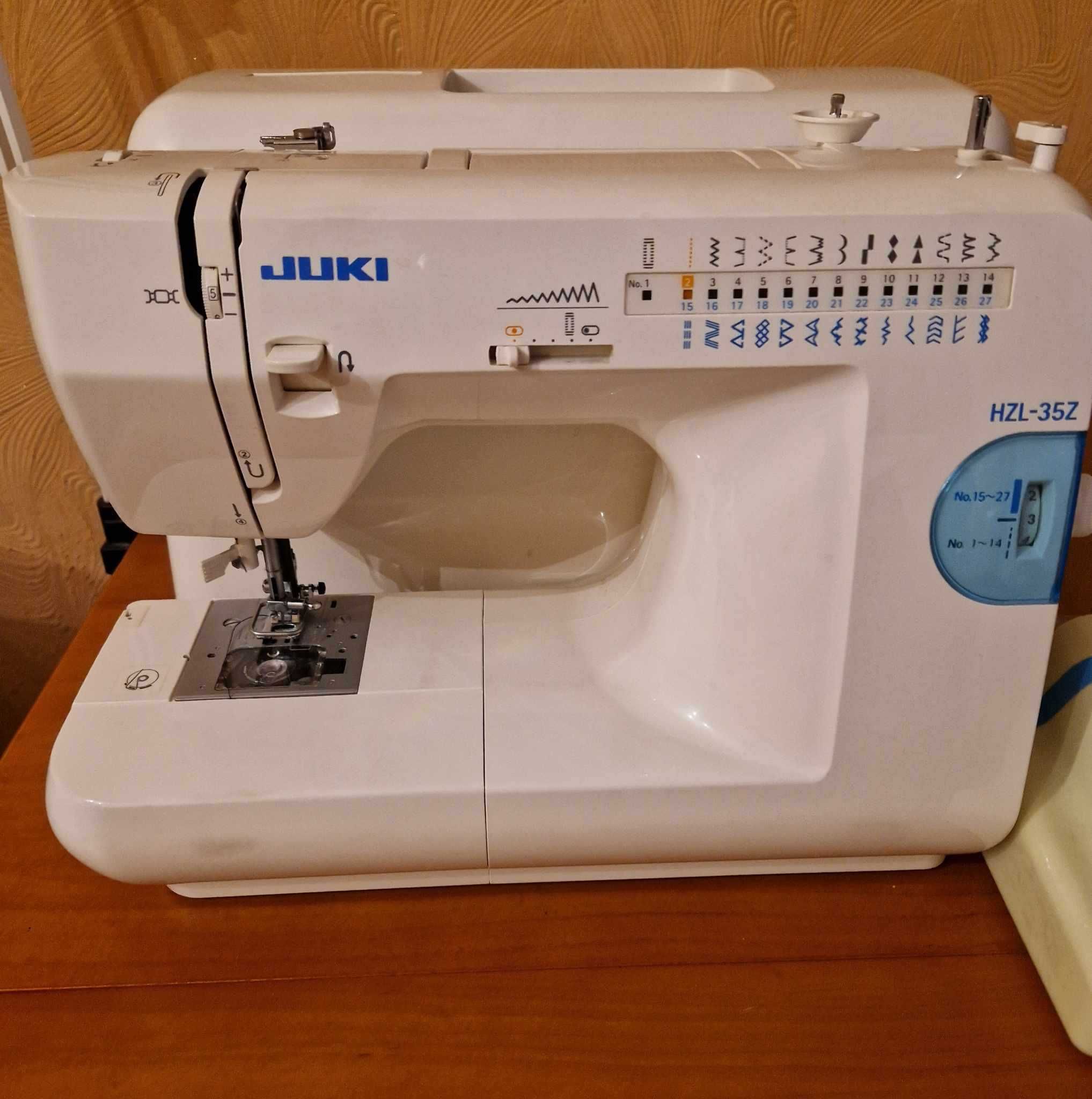 Швейная машина JUKI HZL-35Z