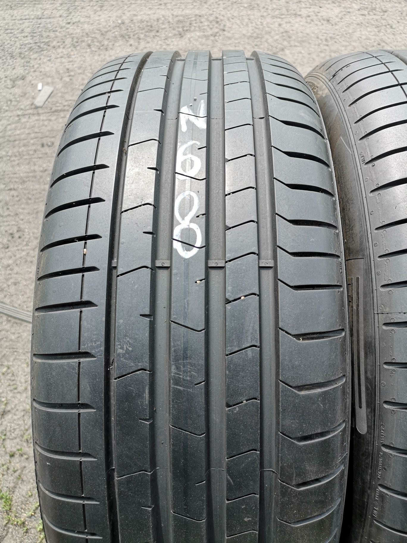 Opony letnie 235/50/19 Pirelli Pzero 4szt 7mm 2022r