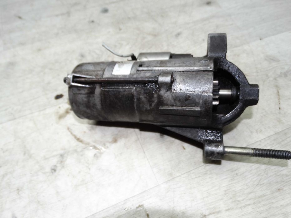 Стартер Renault Master / Opel Movano /Nissan Interstar 2.5 dci (98-10)